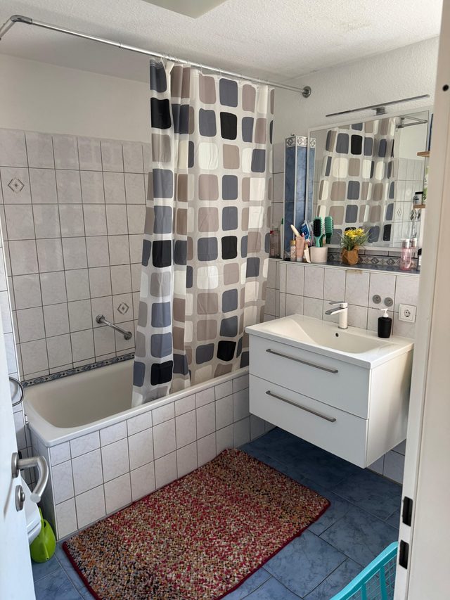 Bad der Wohnung in Denzlingen